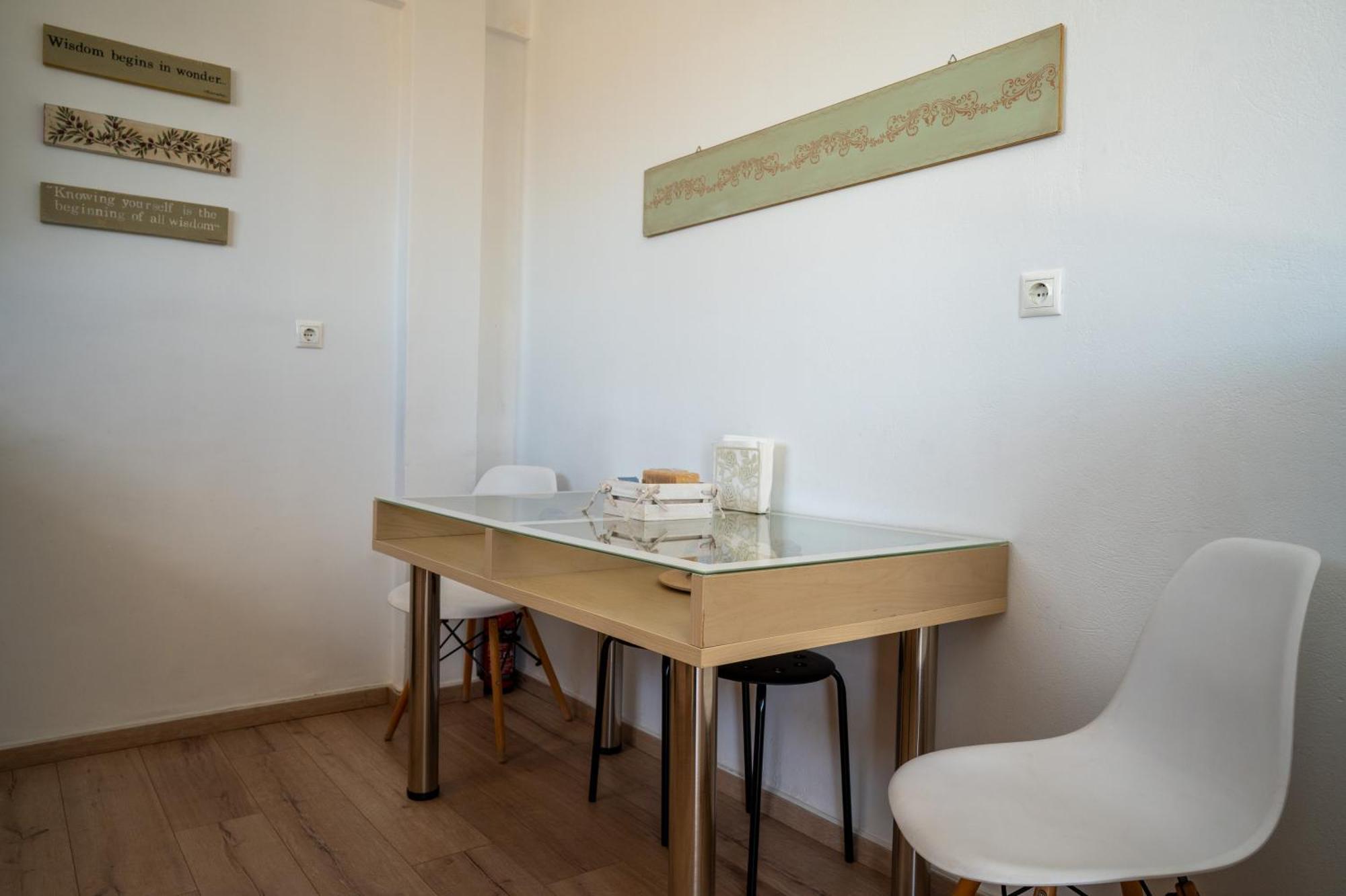 V&V Acropolis View Apartment Atene Esterno foto